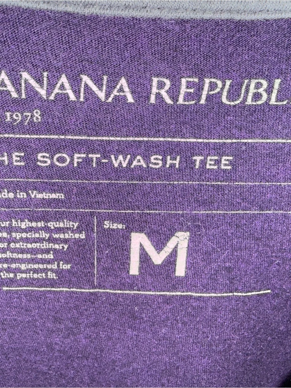 Banana Republic Men's Deep Purple Crew Neck Tee